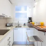 Capdevila شقة